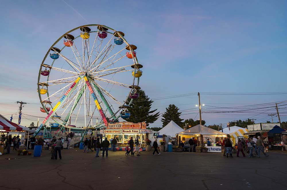 Fryeburg Fair 2022   Bigstock Fryeburg Me  October  Peopl 271754215 